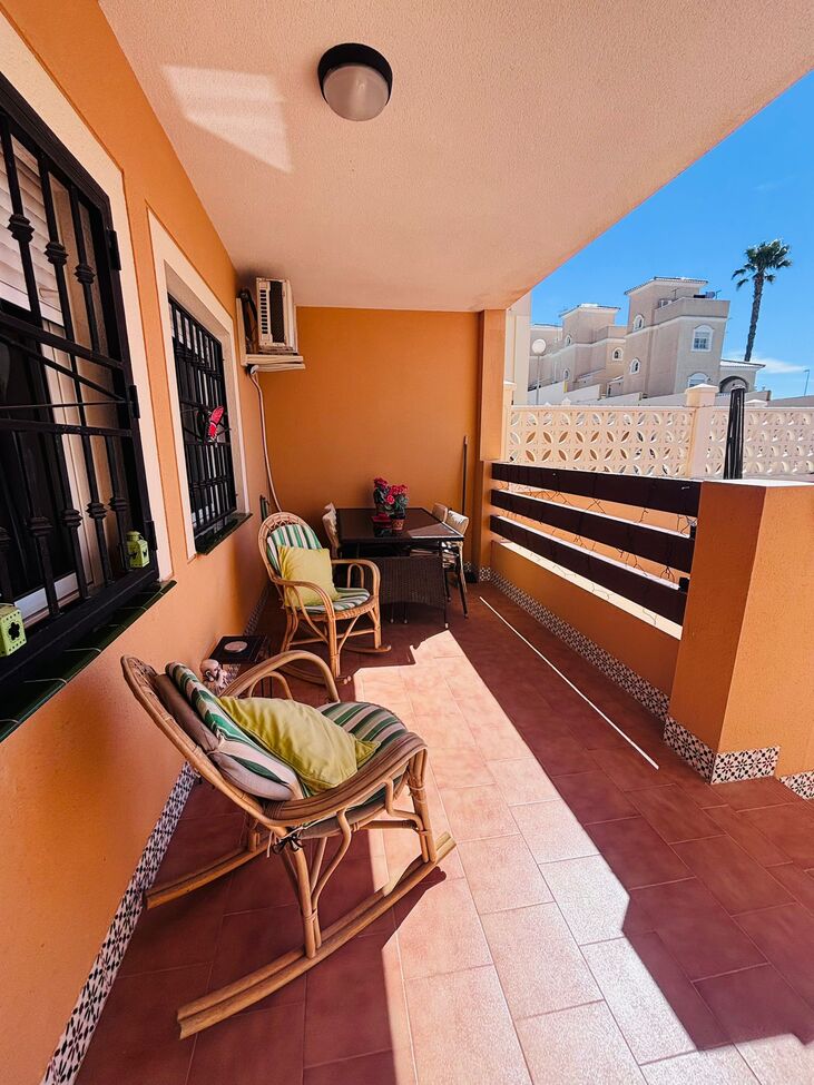 2 Bed, 2 Bath, ApartmentFor Sale, Los Altos - Dream Hills, Alicante