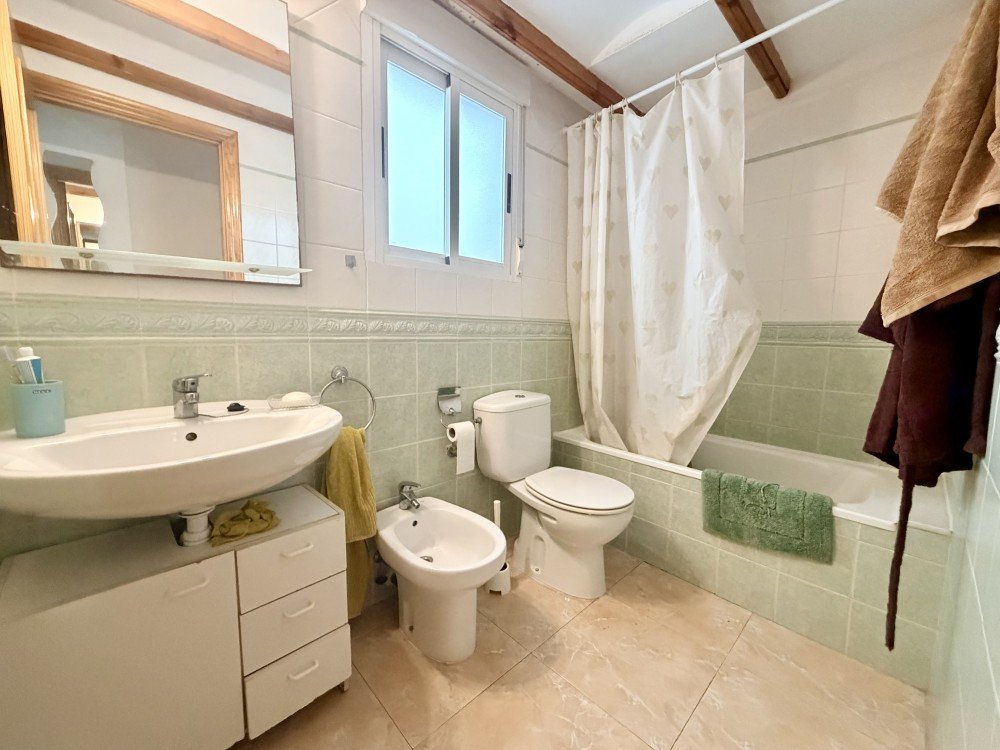 2 Bed, 2 Bath, ApartmentFor Sale, Guardamar Del Segura, Alicante