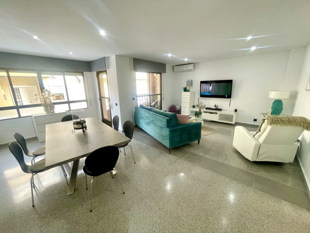 3 Bed, 1 Bath, ApartmentFor Sale, Orihuela Costa, Alicante