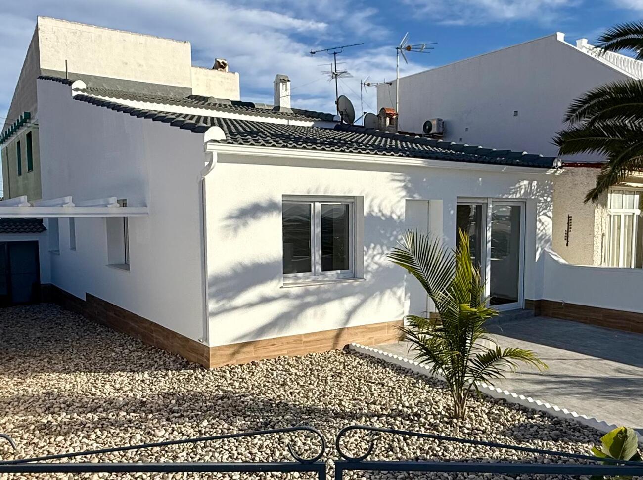 3 Bed, 1 Bath, HouseFor Sale, Rojales, CIudad Quesada, Alicante