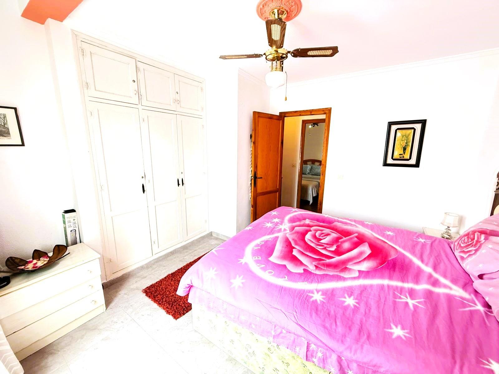 2 Bed, 1 Bath, HouseFor Sale, Torrevieja, Alicante