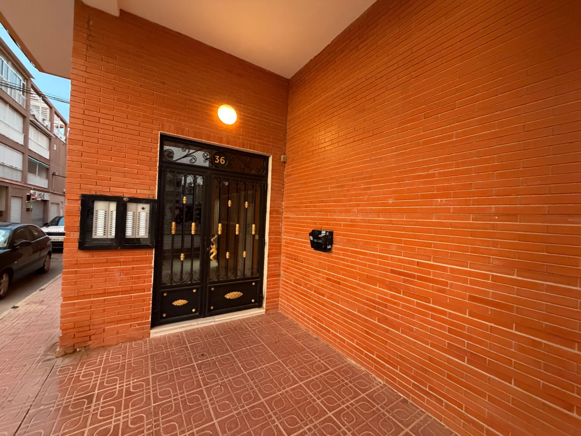 1 Bed, 1 Bath, ApartmentFor Sale, Torrevieja, Alicante