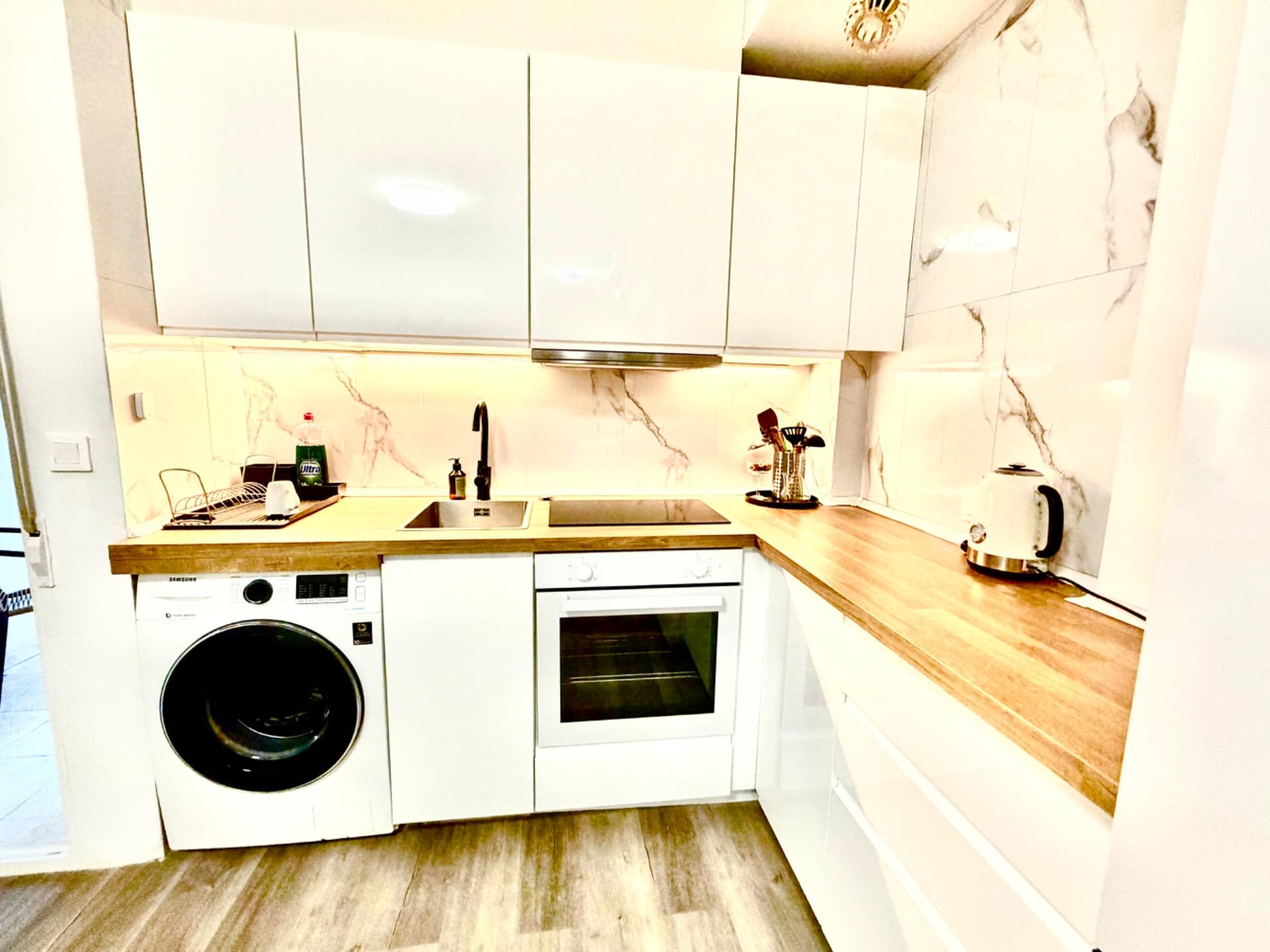 1 Bed, 1 Bath, ApartmentFor Sale, Torrevieja, Alicante