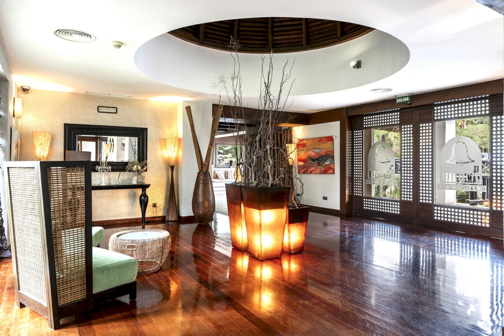 5 Bed, 6 Bath, HouseFor Sale, Estepona, Malaga