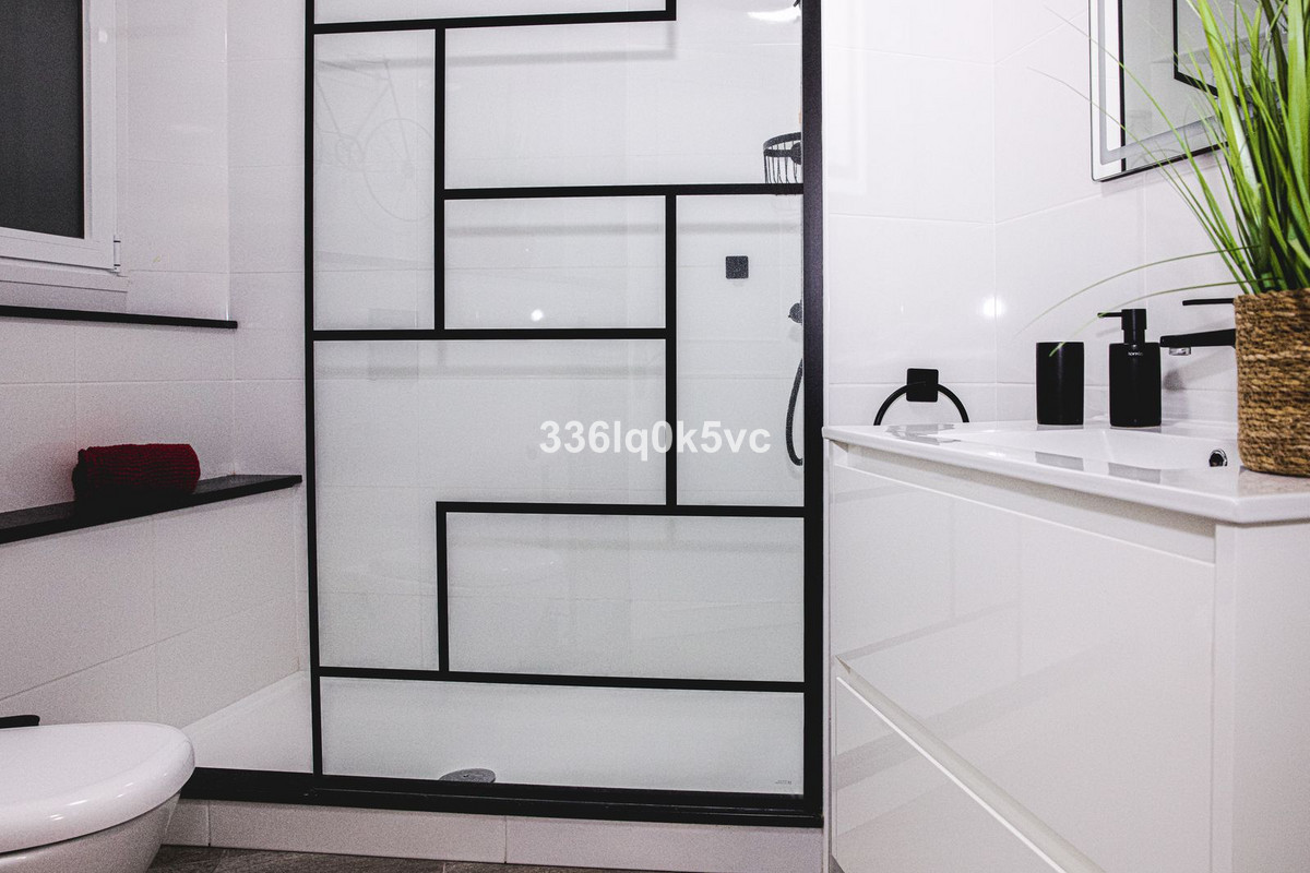 1 Bed, 1 Bath, ApartmentFor Sale, Benahavis, Malaga