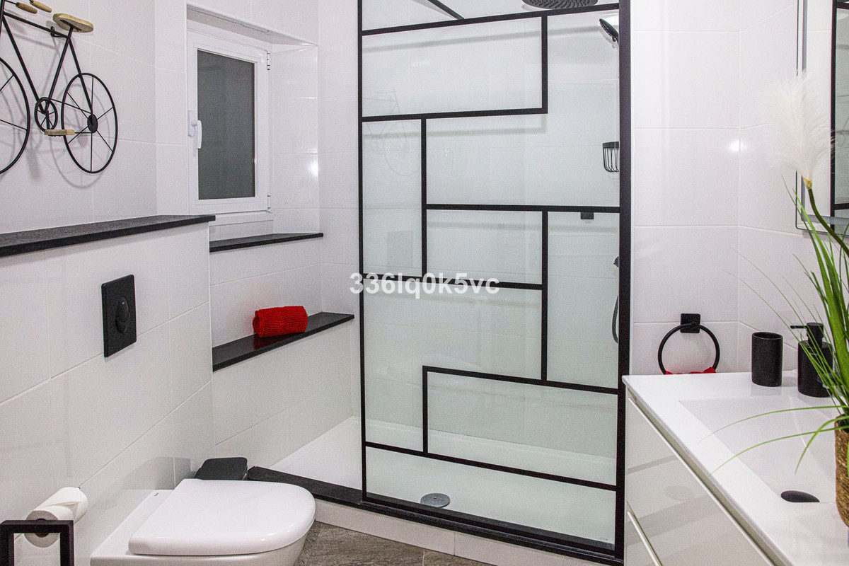 1 Bed, 1 Bath, ApartmentFor Sale, Benahavis, Malaga