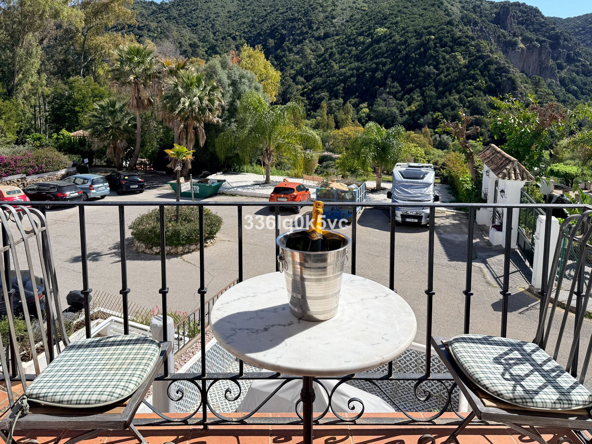 1 Bed, 1 Bath, ApartmentFor Sale, Benahavis, Malaga