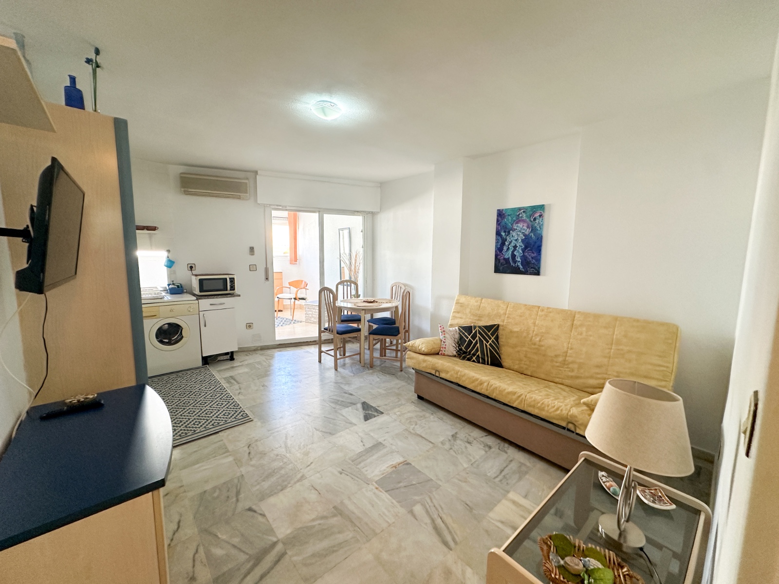1 Bath, ApartmentFor Sale, Torrevieja, Alicante