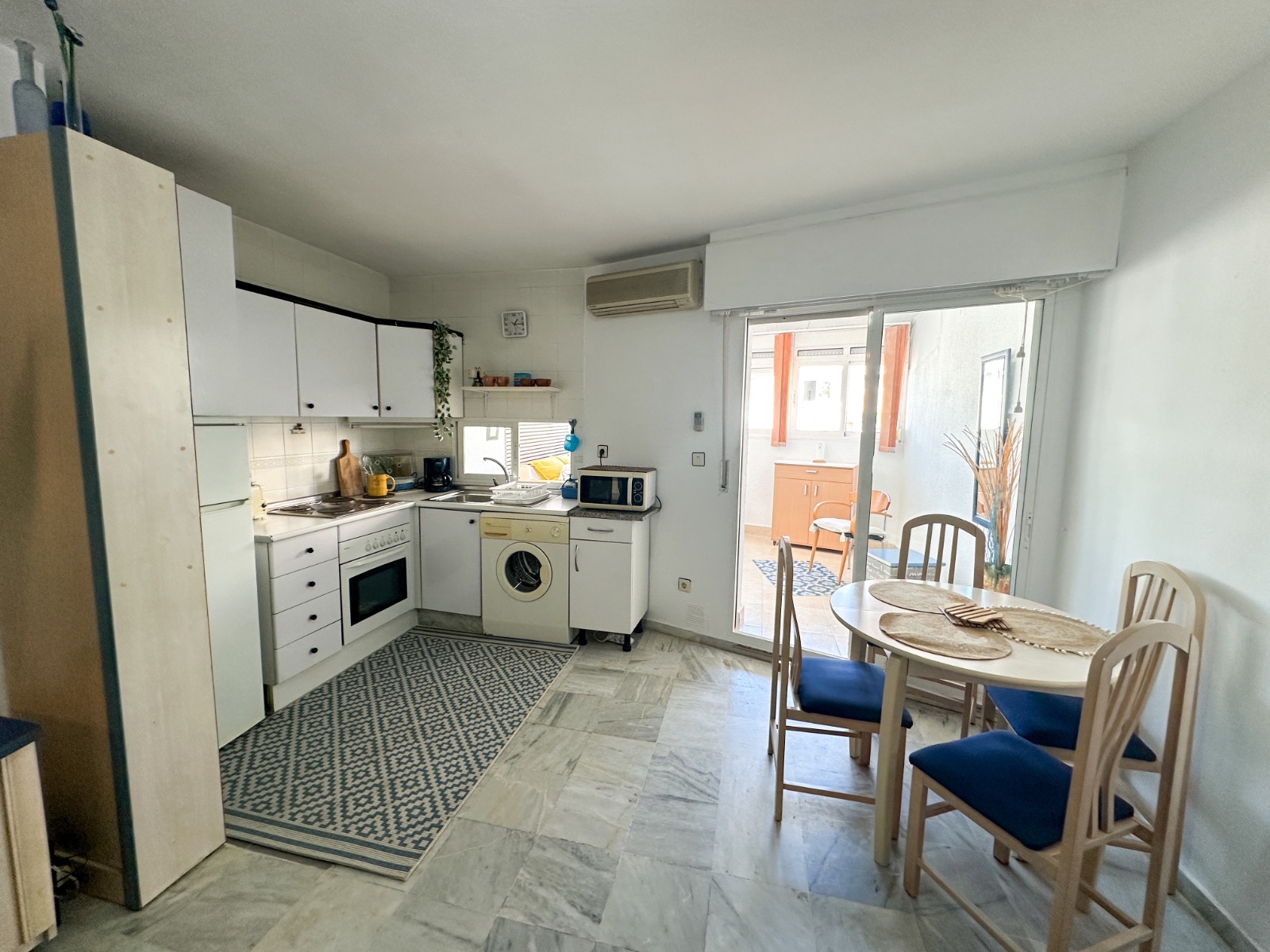 1 Bath, ApartmentFor Sale, Torrevieja, Alicante