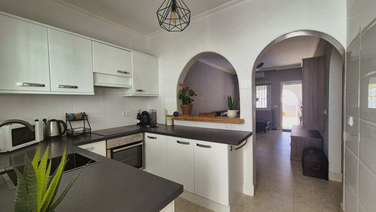 2 Bed, 1 Bath, HouseFor Sale, Villamartin, Alicante