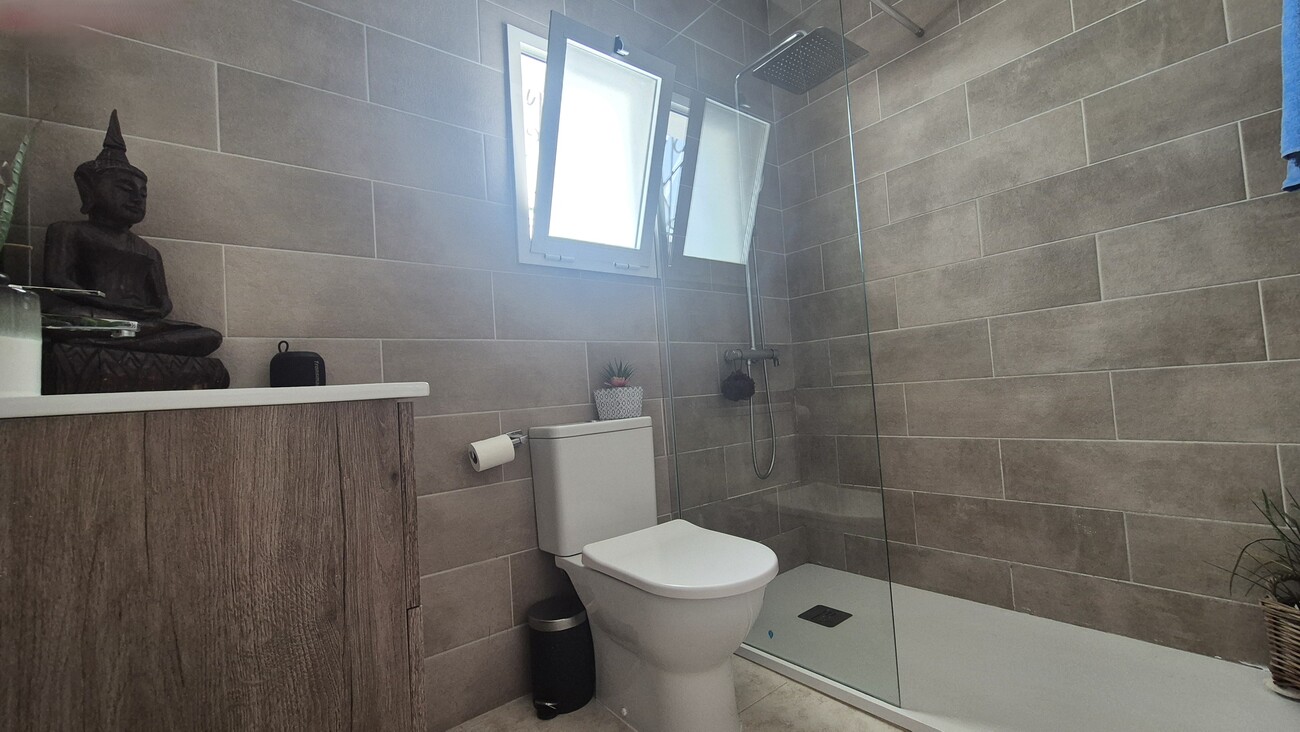 2 Bed, 1 Bath, HouseFor Sale, Villamartin, Alicante