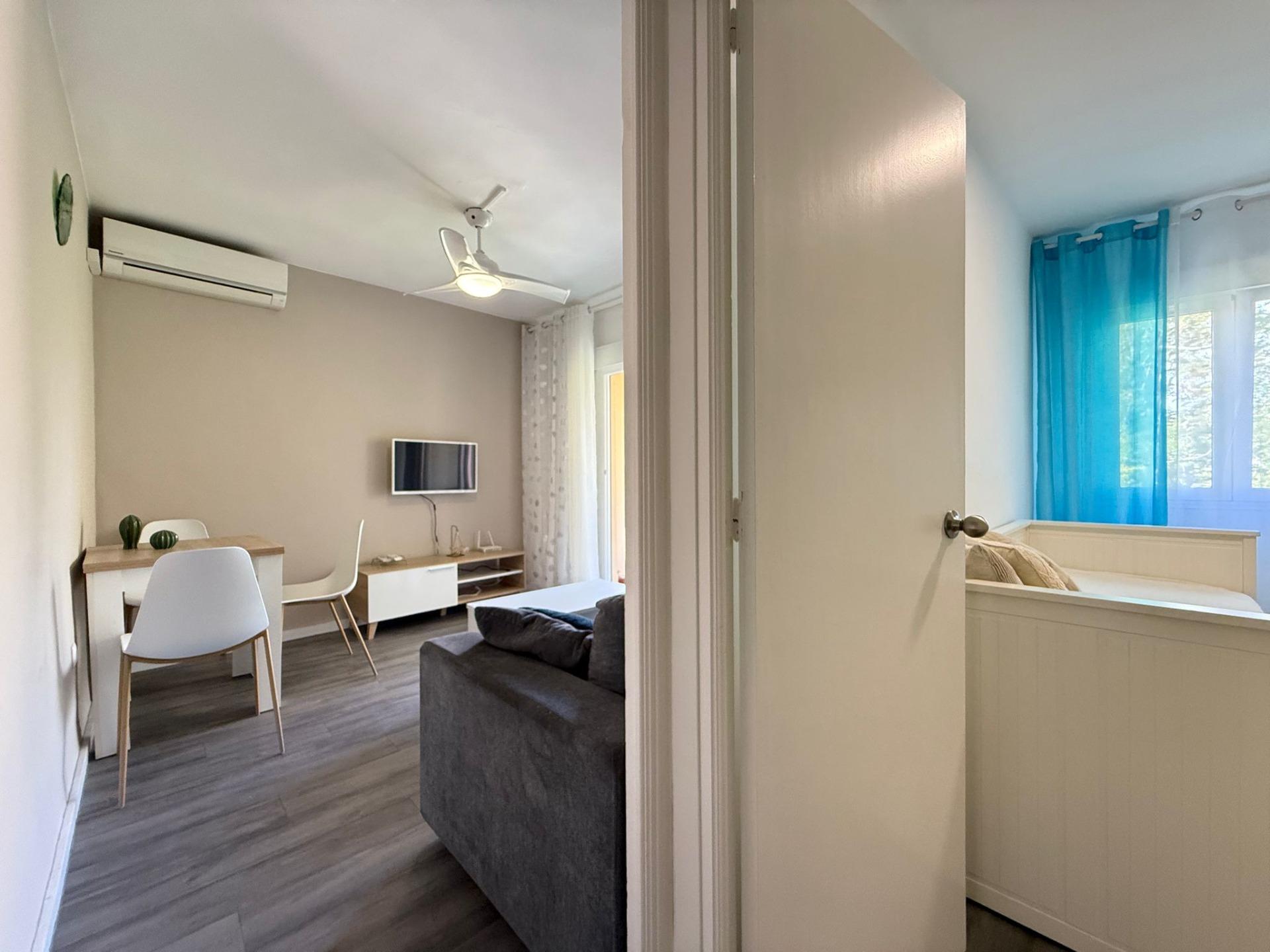 2 Bed, 1 Bath, ApartmentFor Sale, San Pedro Del Pinatar, Murcia