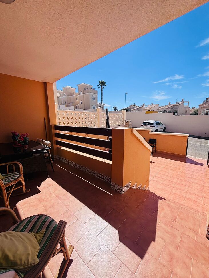 2 Bed, 2 Bath, ApartmentFor Sale, Los Altos - Dream Hills, Alicante