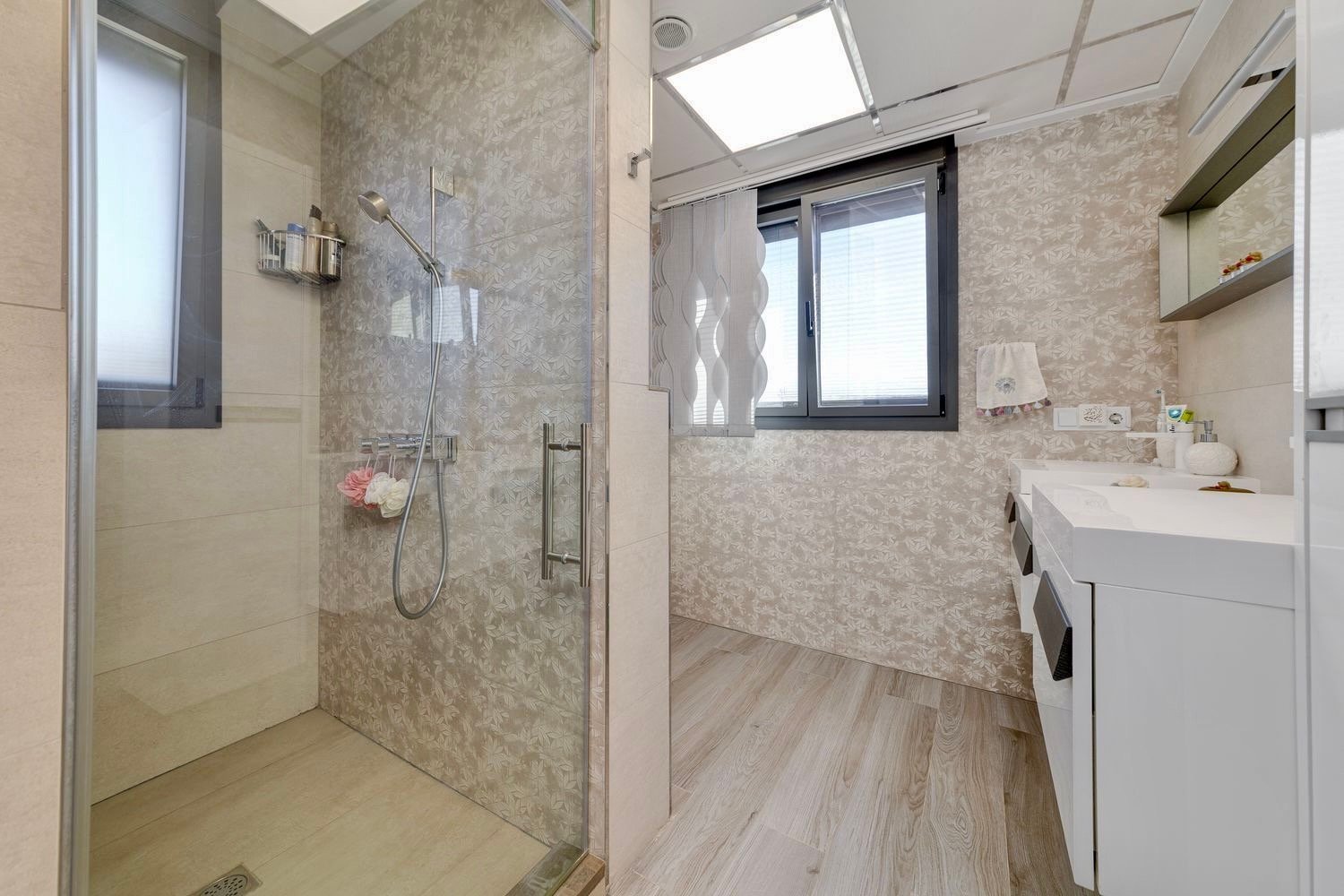 3 Bed, 4 Bath, HouseFor Sale, Torrevieja, Alicante