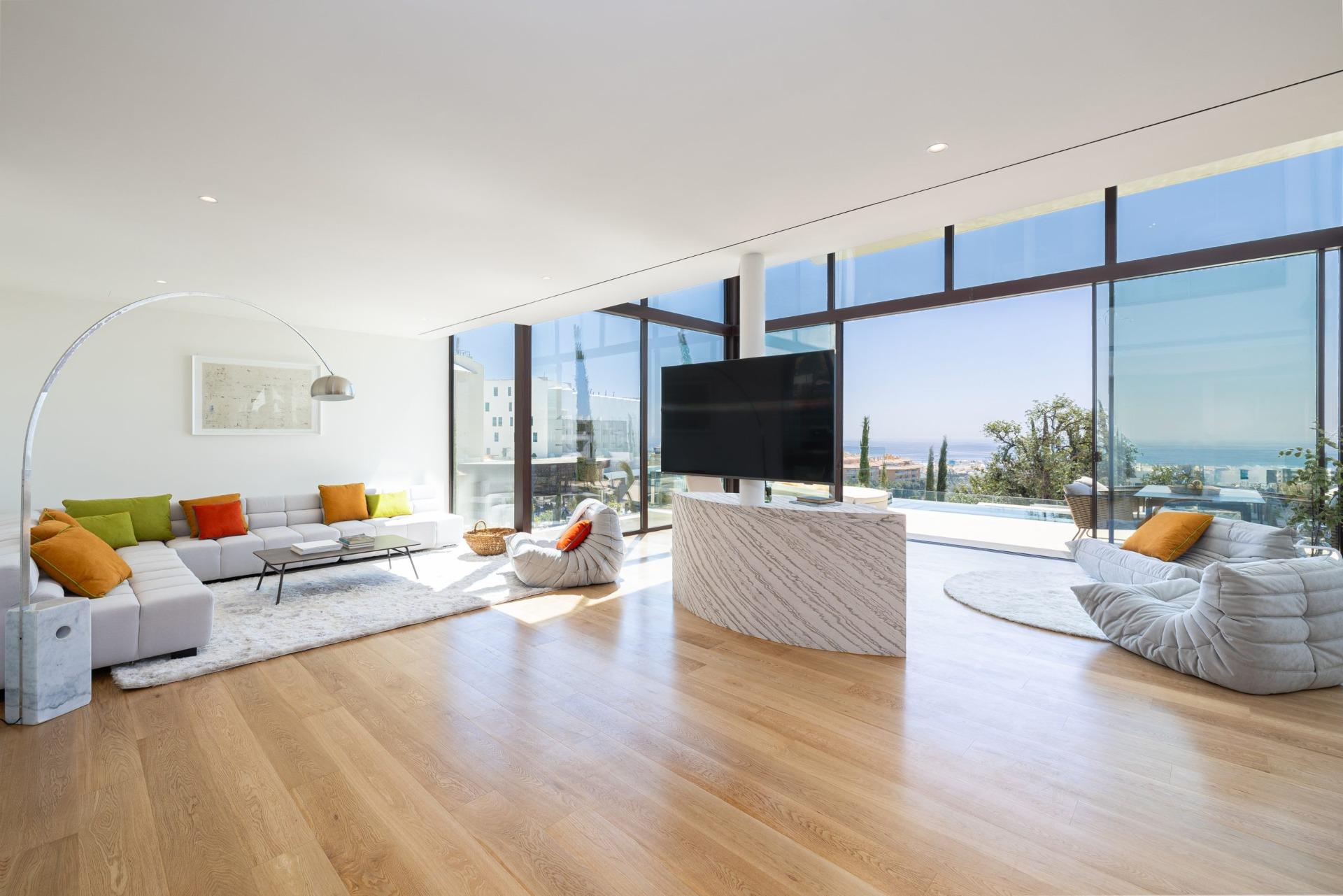 4 Bed, 3 Bath, HouseFor Sale, Fuengirola, Malaga