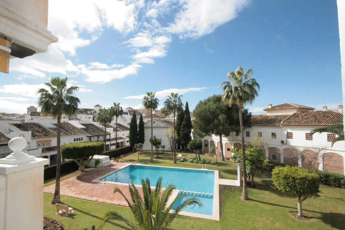 1 Bed, 1 Bath, ApartmentFor Sale, Fuengirola, Malaga