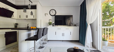 2 Bed, 1 Bath, ApartmentFor Sale, Torrevieja, Alicante