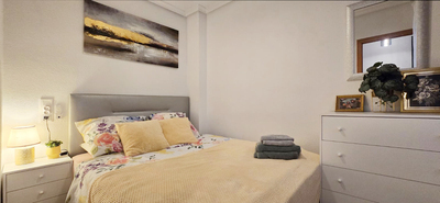 2 Bed, 1 Bath, ApartmentFor Sale, Torrevieja, Alicante