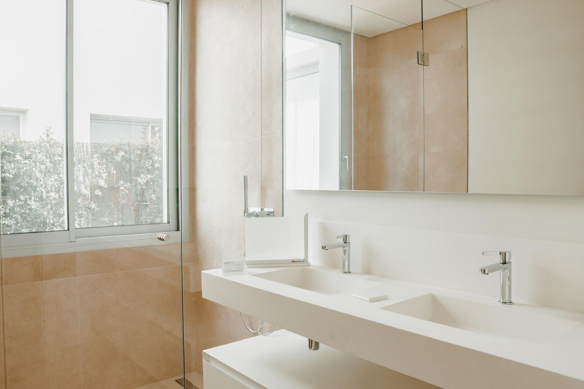 4 Bed, 4 Bath, ApartmentFor Sale, Benahavis, Malaga