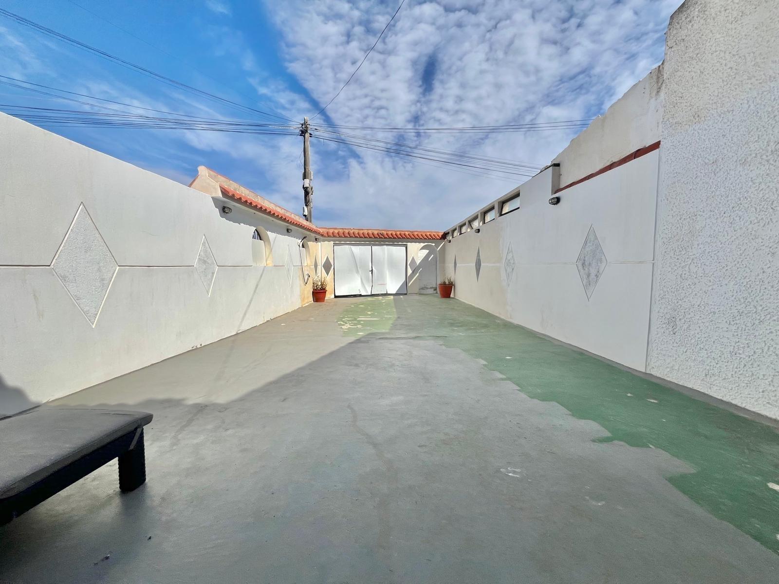 2 Bed, 1 Bath, HouseFor Sale, Torrevieja, Alicante