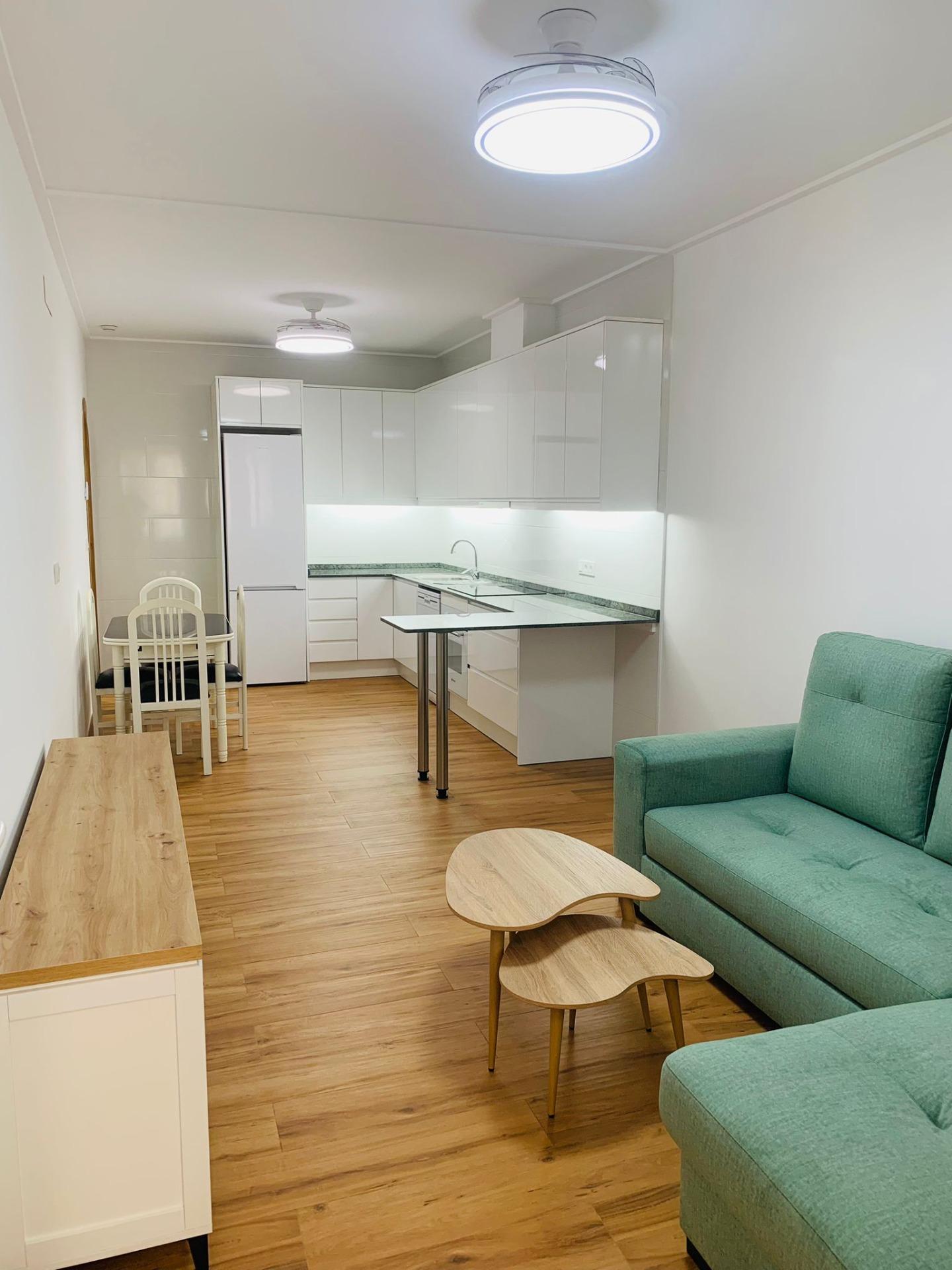 2 Bed, 2 Bath, ApartmentFor Sale, Torrevieja, Alicante