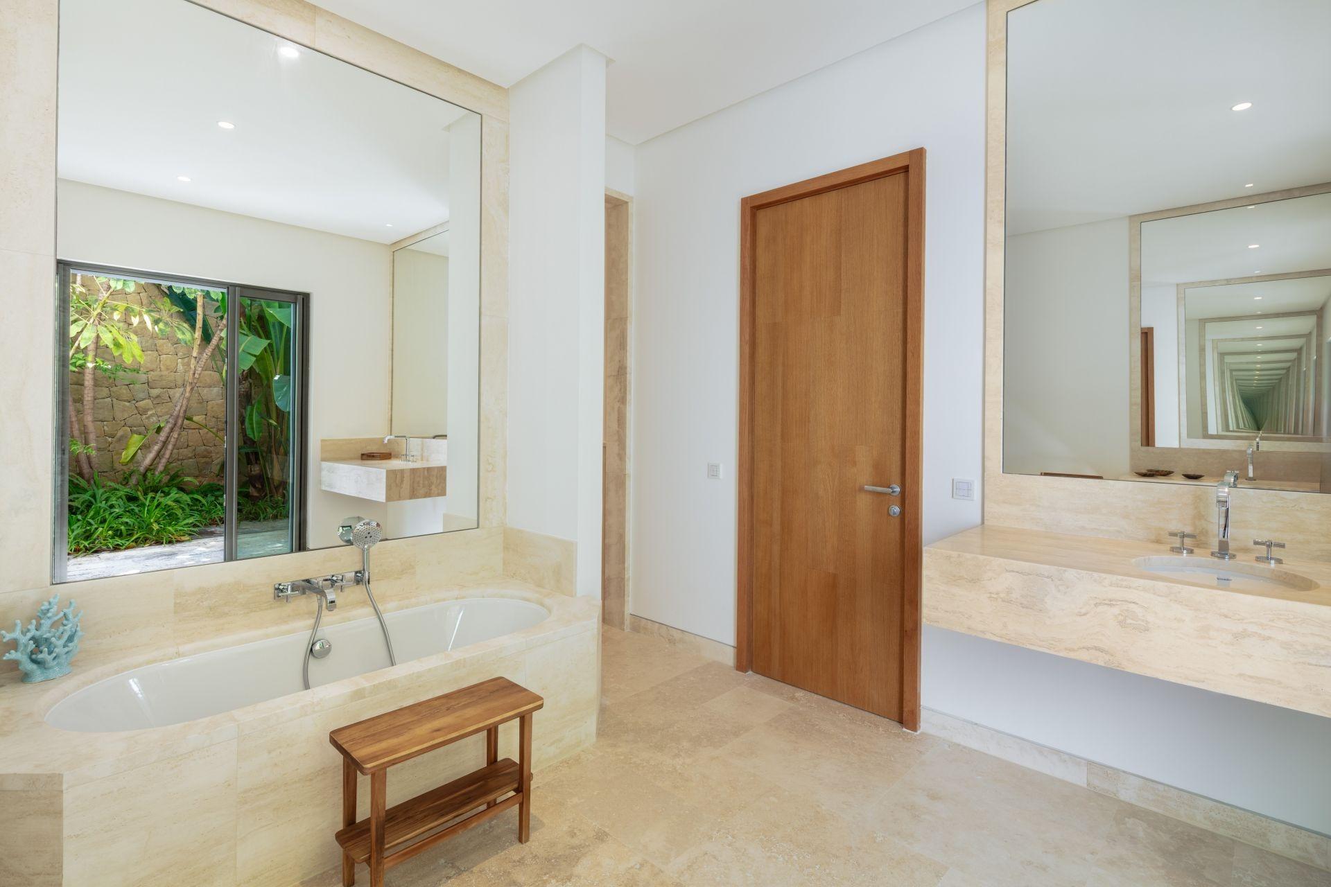 6 Bed, 6 Bath, HouseFor Sale, Casares, Malaga