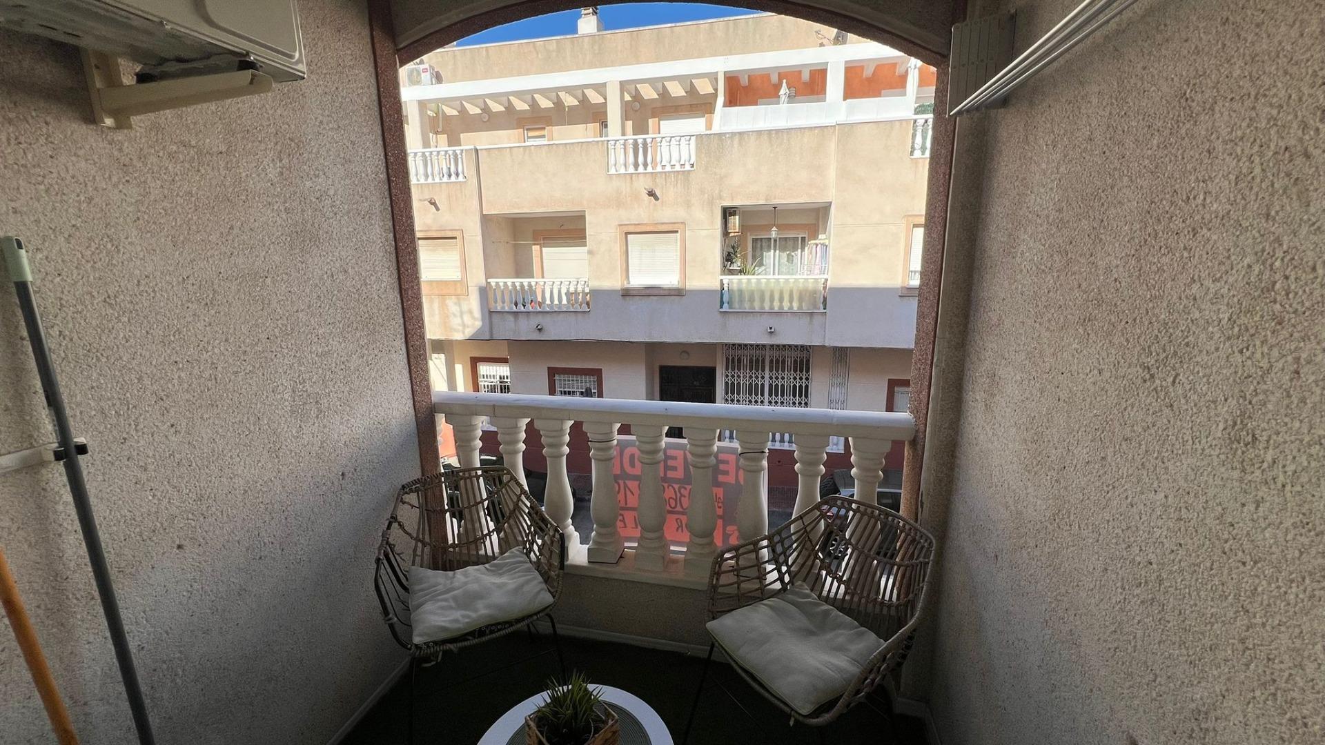 1 Bed, 1 Bath, ApartmentFor Sale, Torrevieja, Alicante