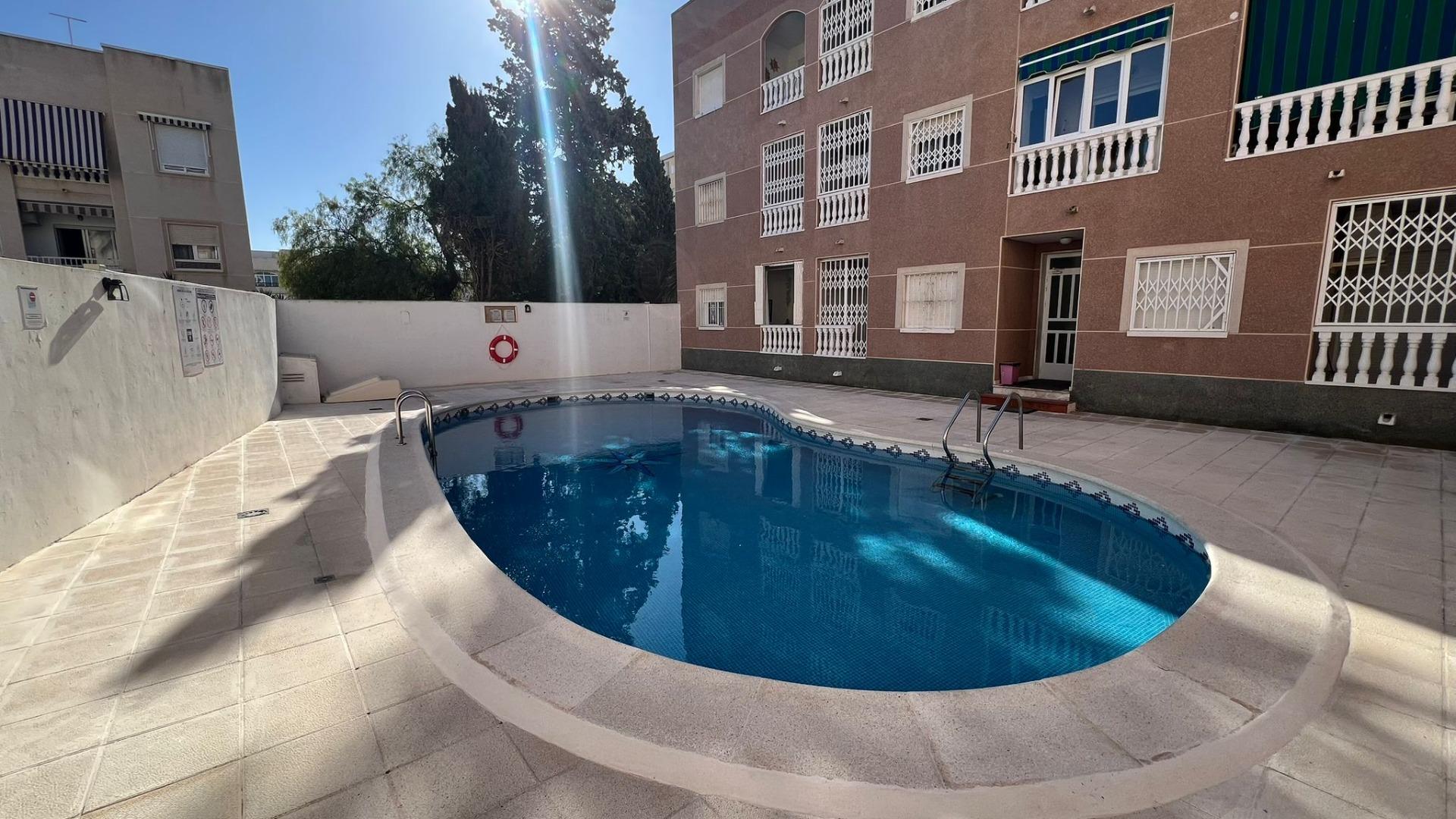 1 Bed, 1 Bath, ApartmentFor Sale, Torrevieja, Alicante