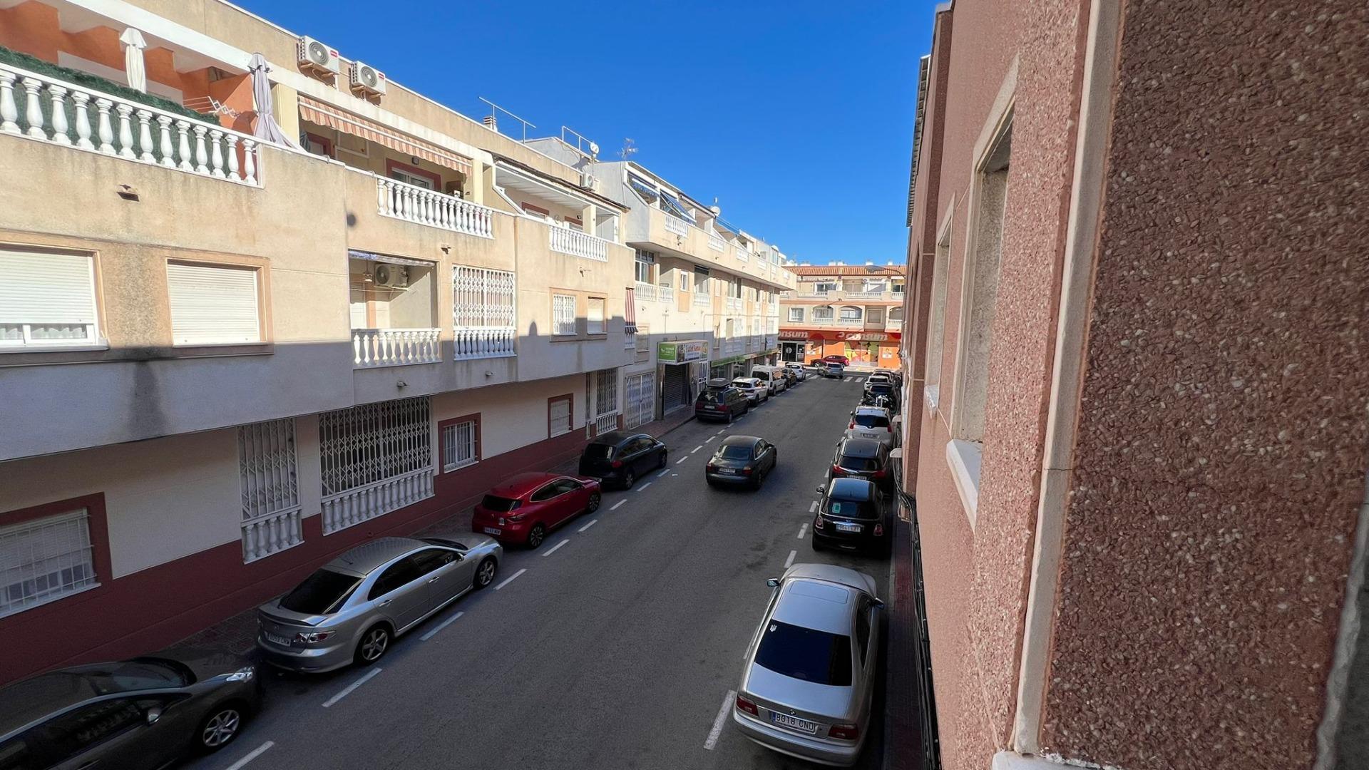 1 Bed, 1 Bath, ApartmentFor Sale, Torrevieja, Alicante