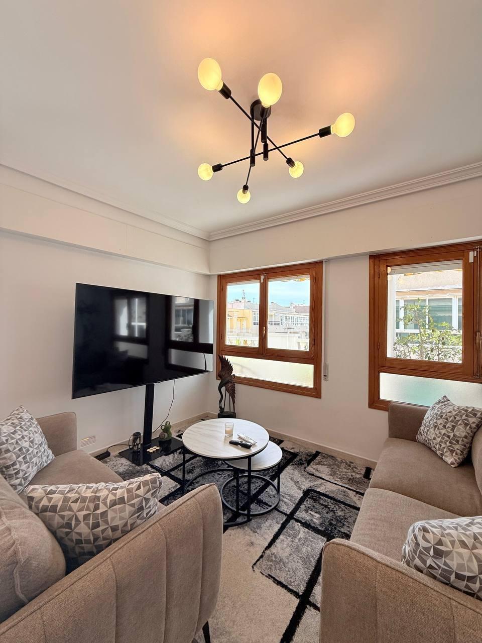 2 Bed, 1 Bath, ApartmentFor Sale, Torrevieja, Alicante