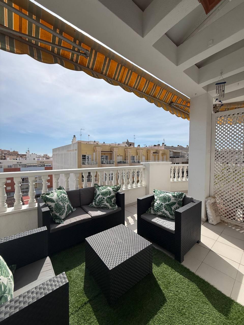 2 Bed, 1 Bath, ApartmentFor Sale, Torrevieja, Alicante