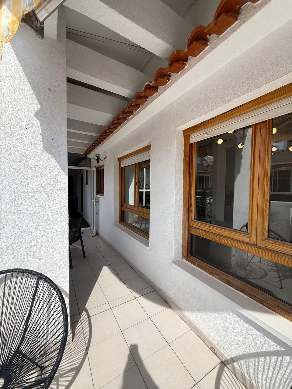 2 Bed, 1 Bath, ApartmentFor Sale, Torrevieja, Alicante