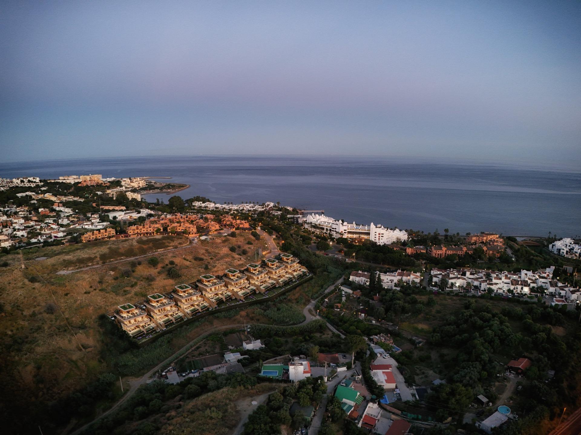 3 Bed, 3 Bath, HouseFor Sale, Estepona, Malaga