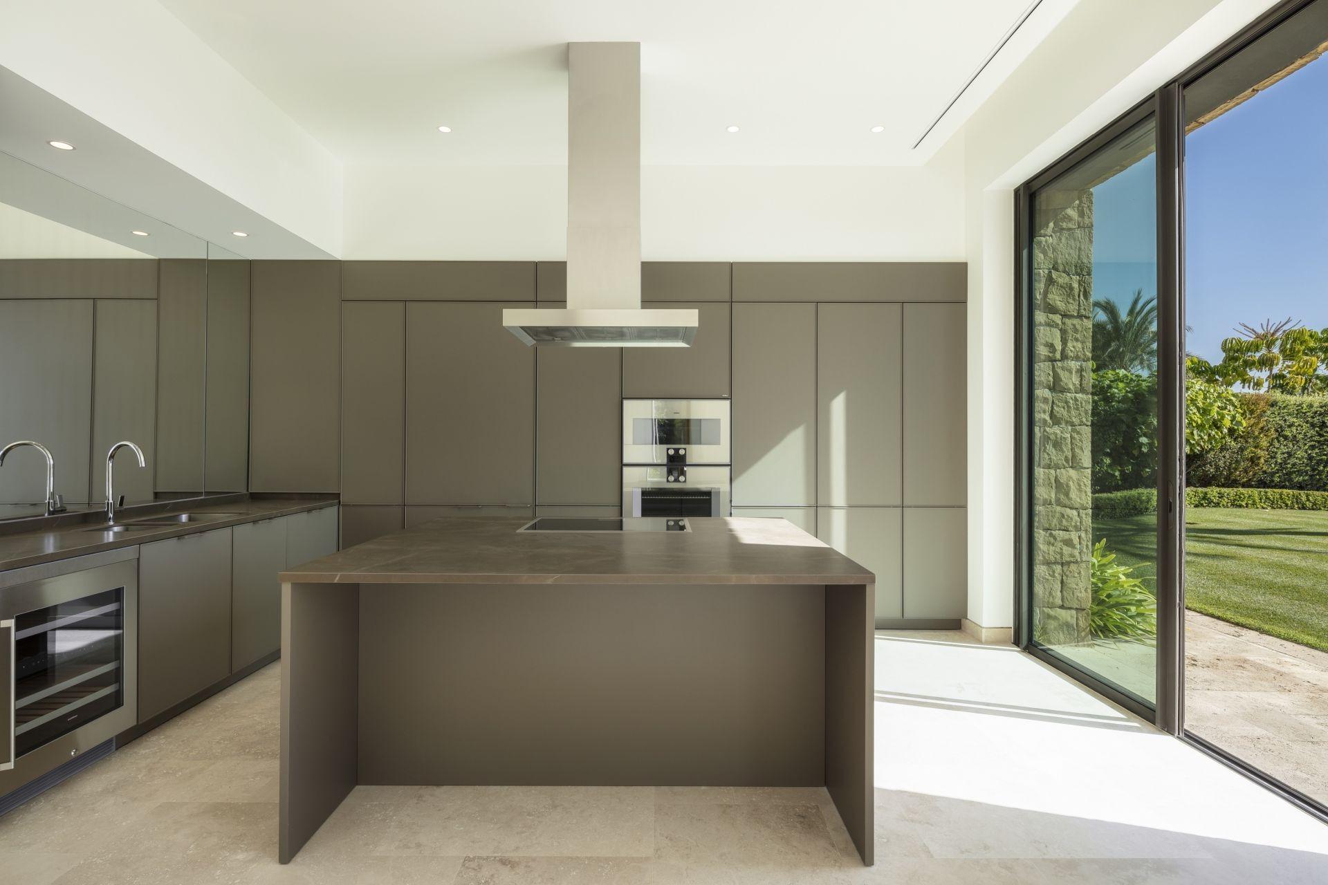 5 Bed, 5 Bath, HouseFor Sale, Casares, Malaga