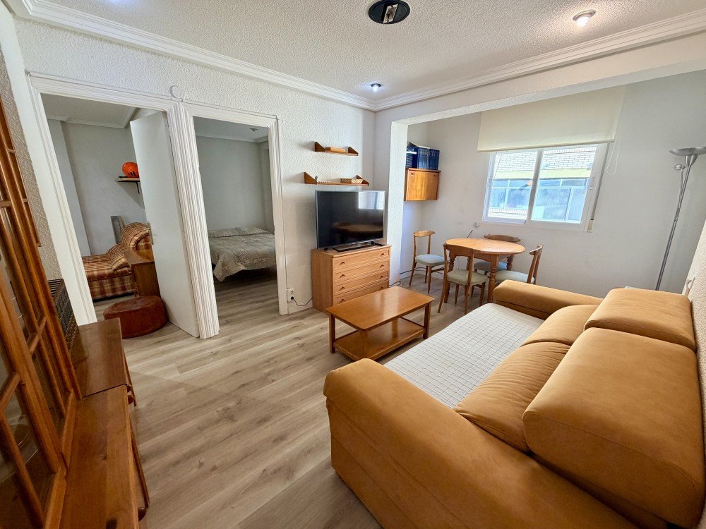 2 Bed, 1 Bath, ApartmentFor Sale, Elche, Alicante