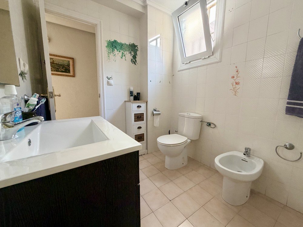 2 Bed, 1 Bath, ApartmentFor Sale, Elche, Alicante