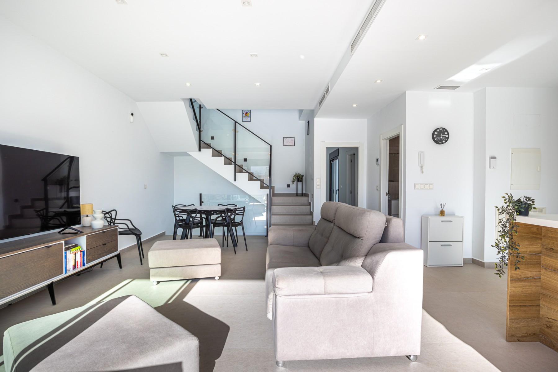 4 Bed, 2 Bath, HouseFor Sale, Dolores, Alicante