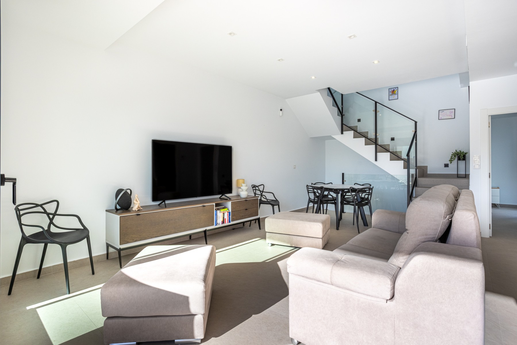 4 Bed, 2 Bath, HouseFor Sale, Dolores, Alicante