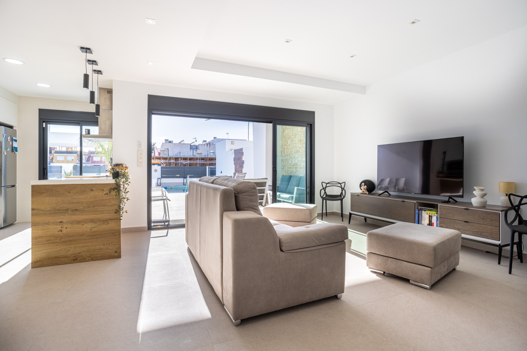 4 Bed, 2 Bath, HouseFor Sale, Dolores, Alicante