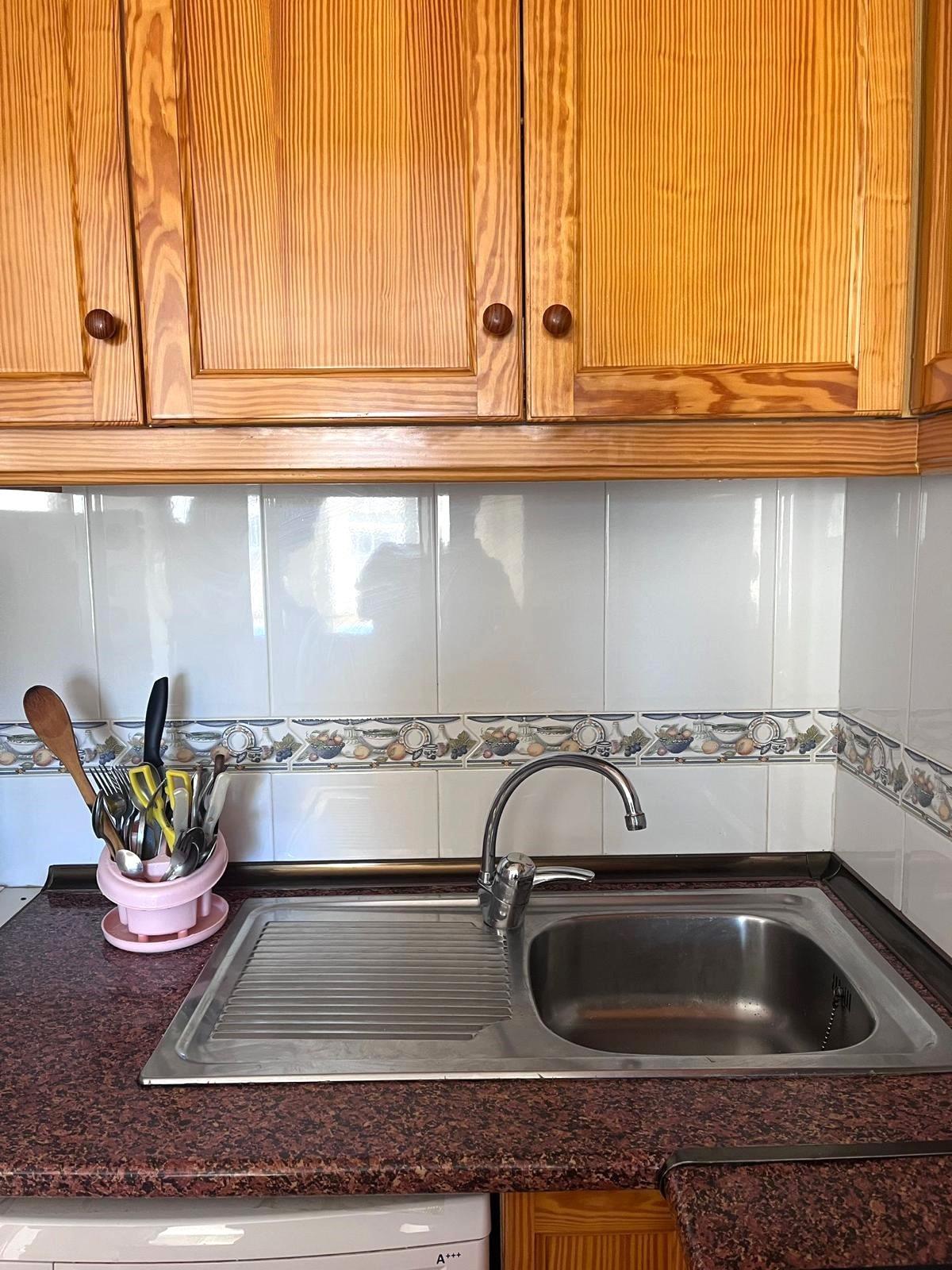 1 Bed, 1 Bath, ApartmentFor Sale, Torrevieja, Alicante