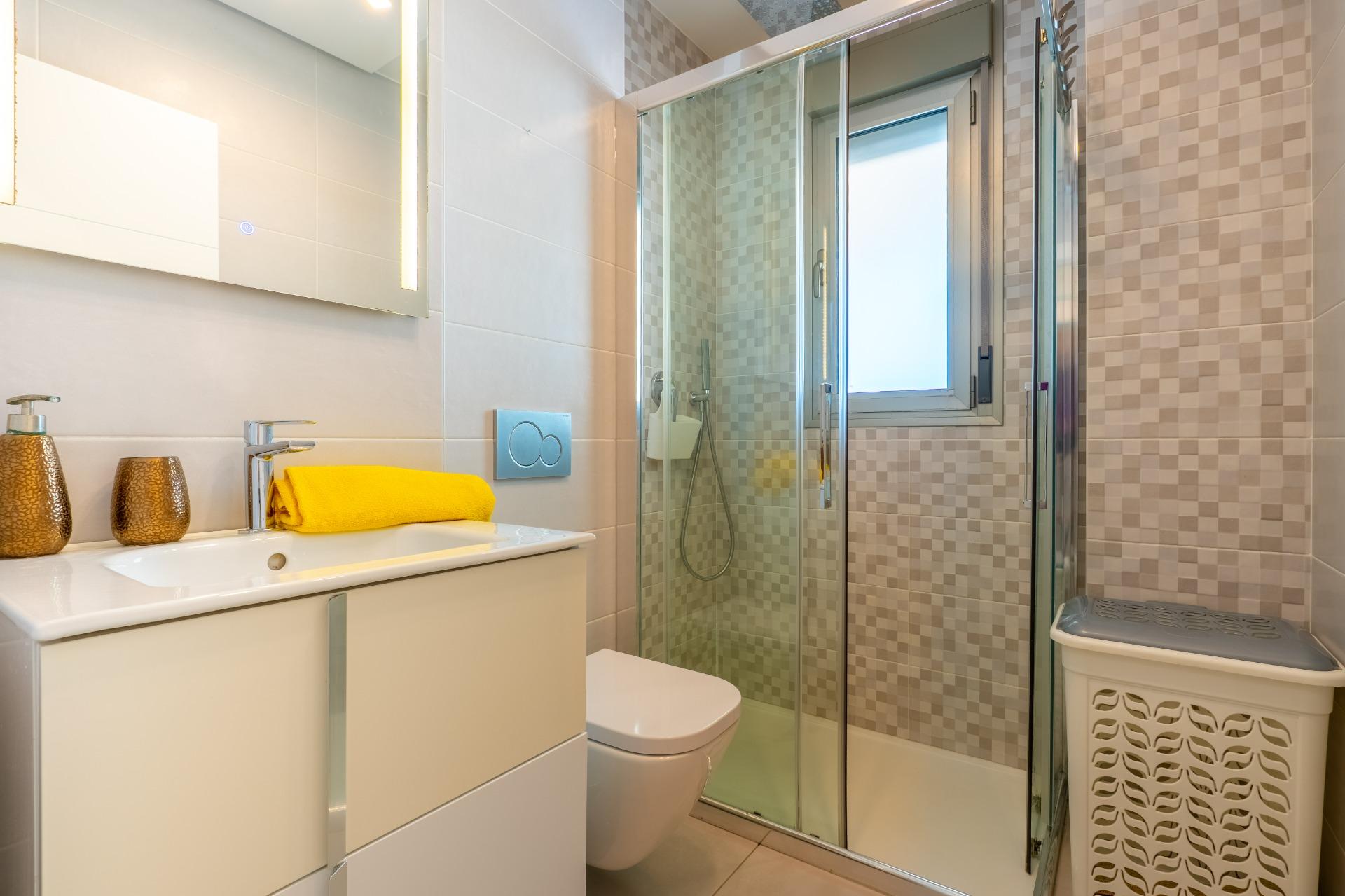 3 Bed, 2 Bath, ApartmentFor Sale, Orihuela Costa, Alicante