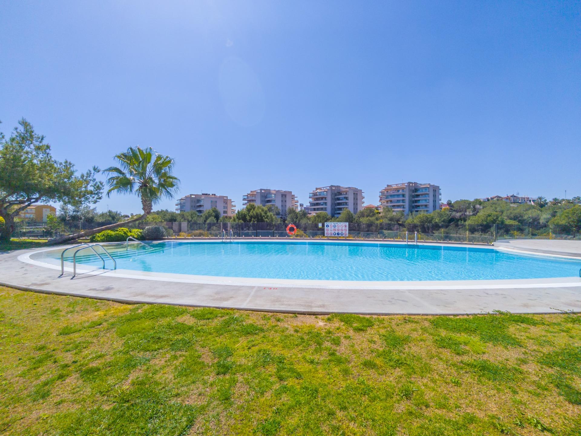 3 Bed, 2 Bath, ApartmentFor Sale, Orihuela Costa, Alicante