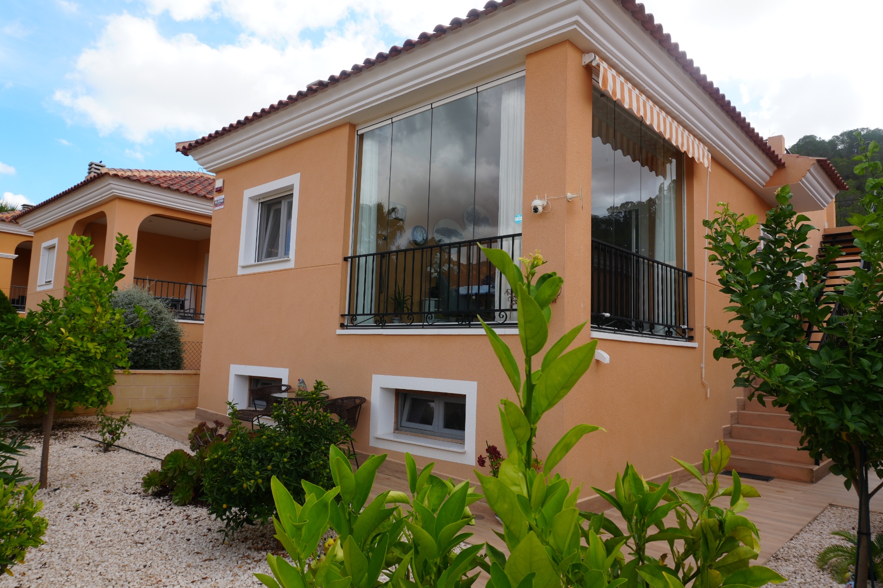 2 Bed, 1 Bath, HouseFor Sale, La Romana, Alicante