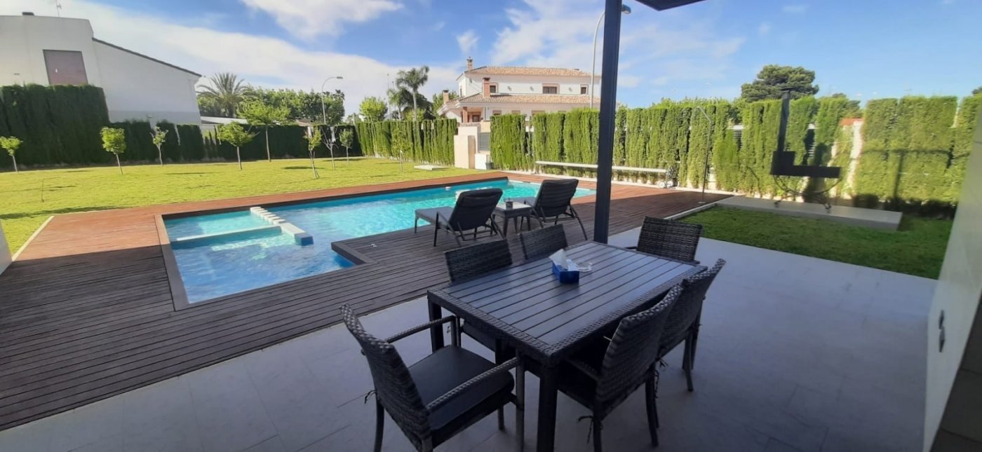 4 Bed, 4 Bath, HouseFor Sale, San Javier, Murcia