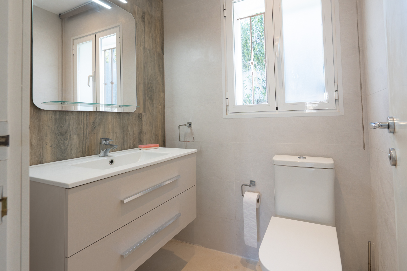 Commercial Property, For Sale