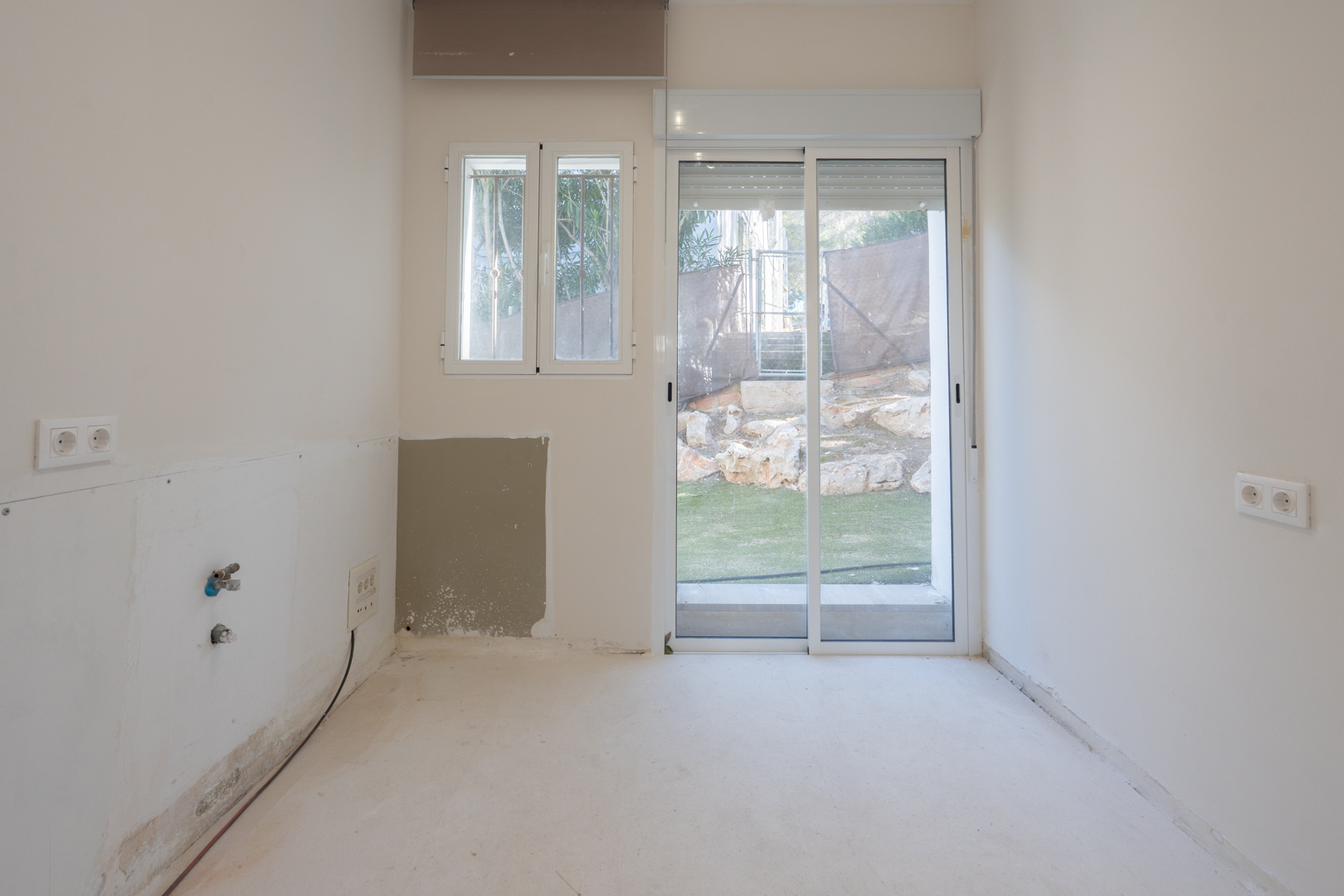 Commercial Property, For Sale