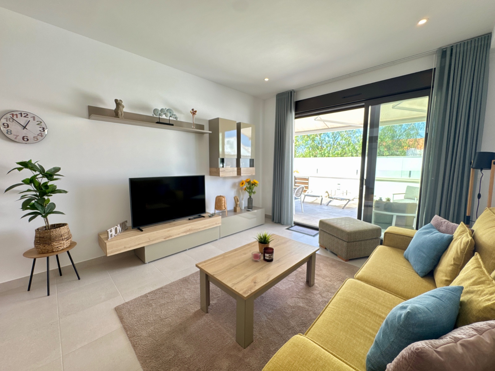 2 Bed, 2 Bath, ApartmentFor Sale, Pilar De La Horadada, Alicante