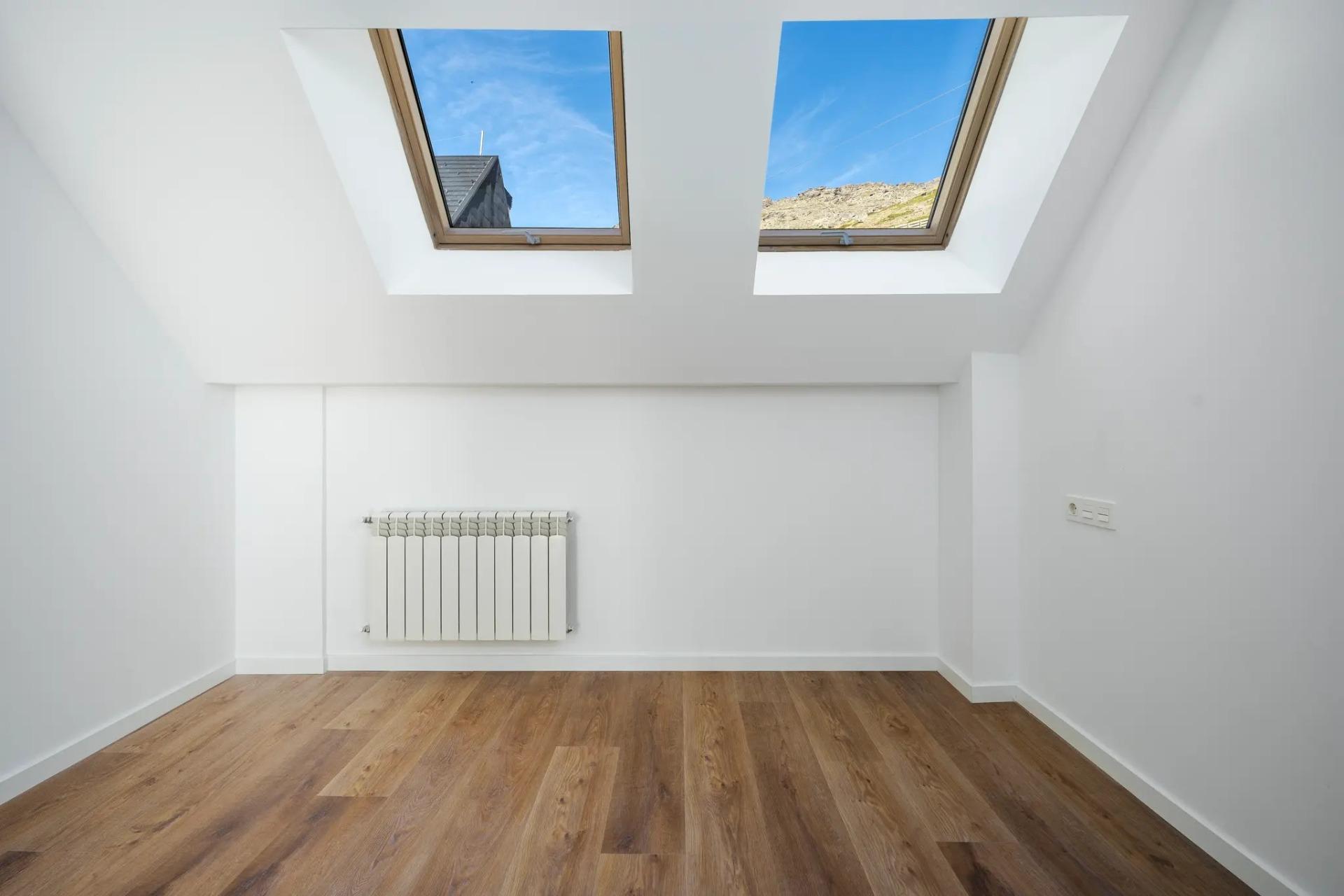 1 Bed, 1 Bath, ApartmentFor Sale, Monachil, Granada