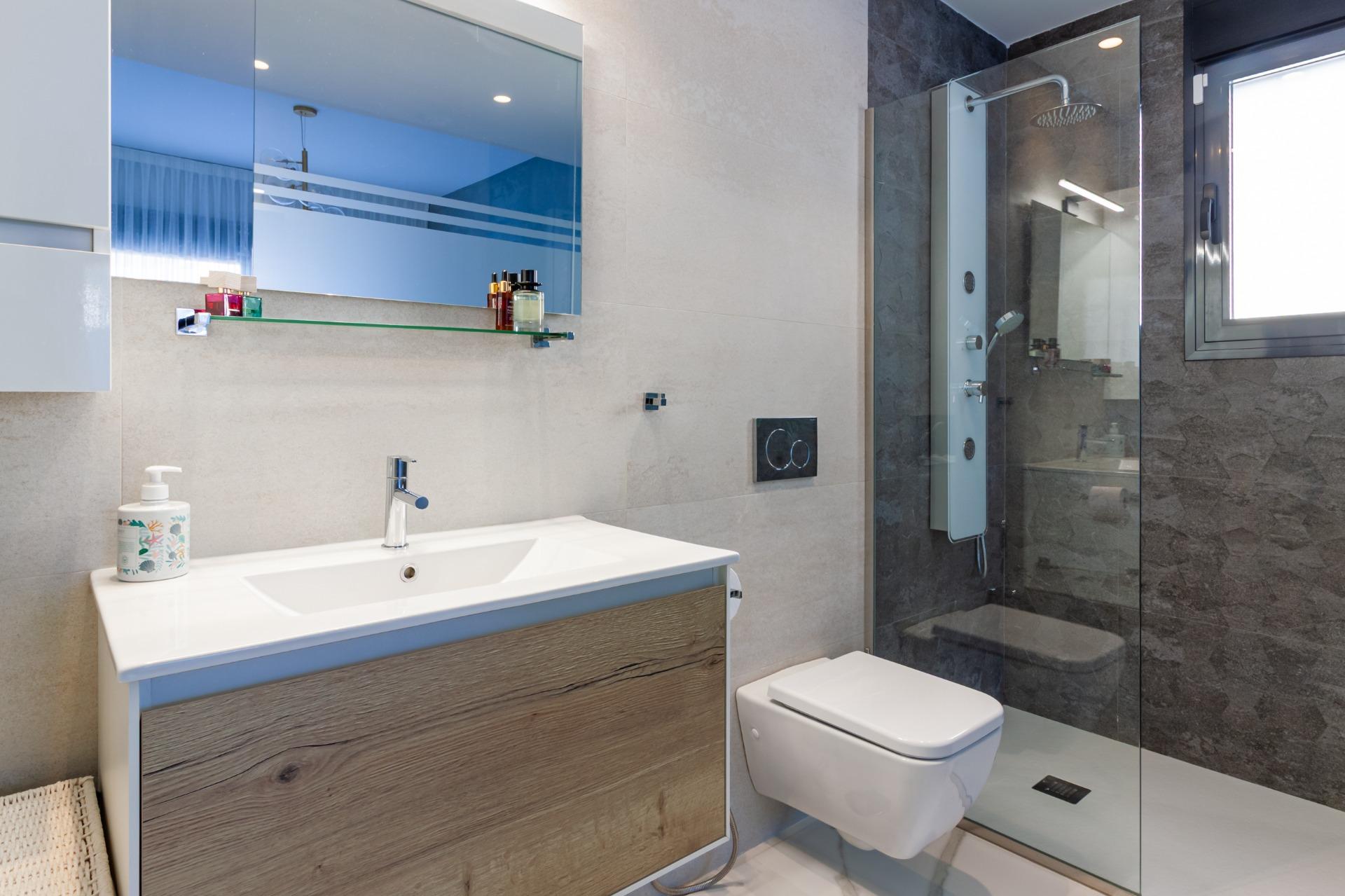 2 Bed, 2 Bath, ApartmentFor Sale, San Miguel de Salinas, Alicante