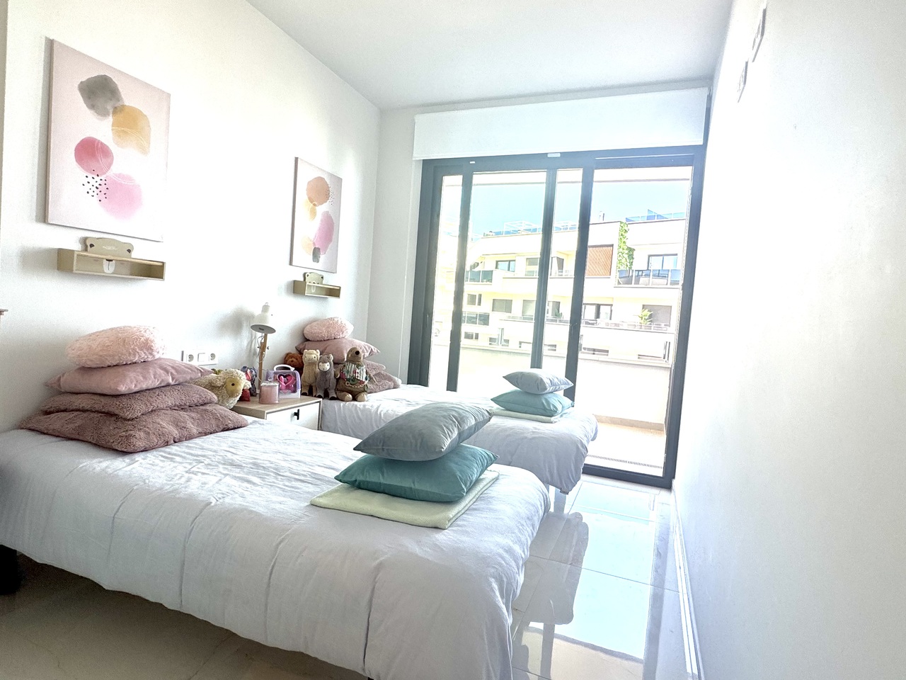 3 Bed, 2 Bath, ApartmentFor Sale, Playa Flamenca, Alicante
